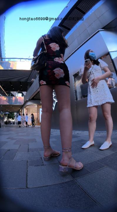 【名门夜宴2021街拍系列CD】102-103-CD花裙子和绿裙子大长腿MM