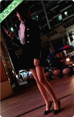 【已补档】4K视频！夜晚黑色高跟超短裙极品修长美腿漂亮美少妇-523MB