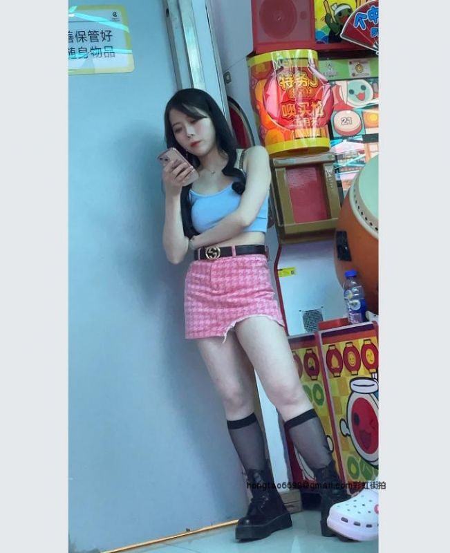 ⭐⭐【KKCD㊙️】3261-再次偶遇抄底CD2077大摆锤小姐姐